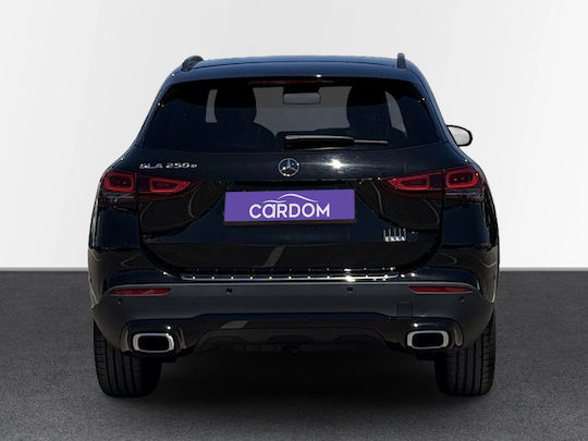 Mercedes-Benz GLA Клас 250 e '20