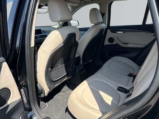 BMW X1 sDrive 18i 22