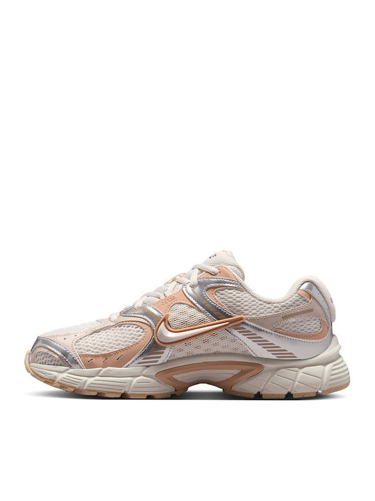 Nike V5 RNR Сникърси Бежови