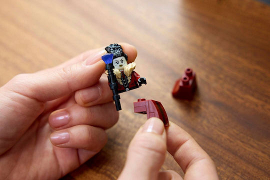 LEGO Icons Къщата на кмета за 18+ години 1420 бр.