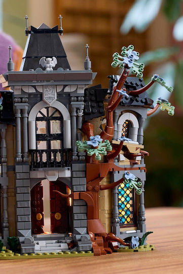 LEGO Icons Къщата на кмета за 18+ години 1420 бр.