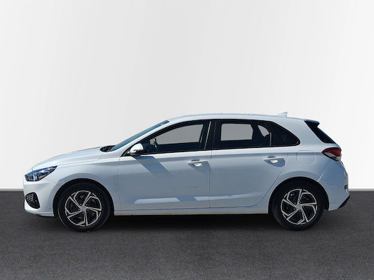 Hyundai i30 1.5 Mpi 6MT Premium '22