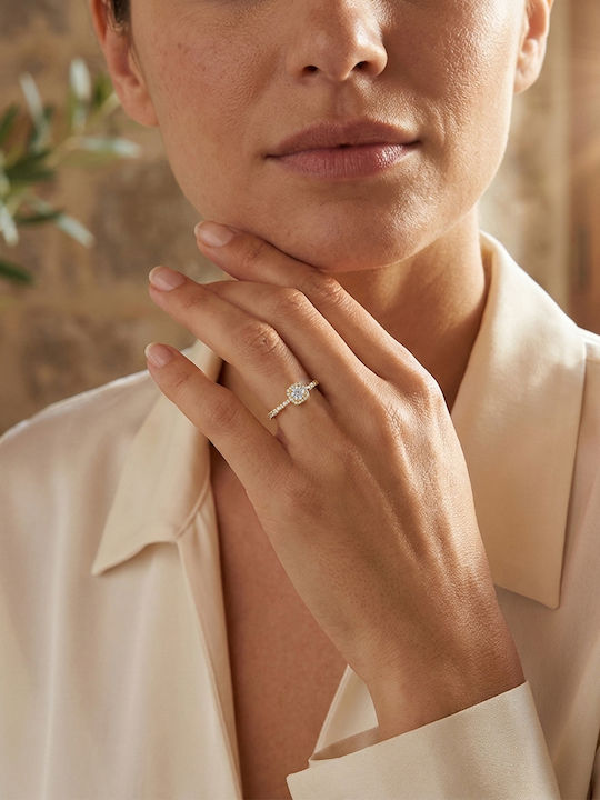 Single Stone Ring In 18K Gold With Diamond