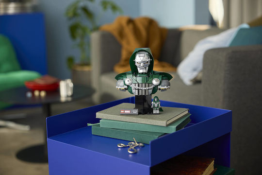 Lego Marvel Doctor Doom Bust Für 18+ Jahre 379 Stück
