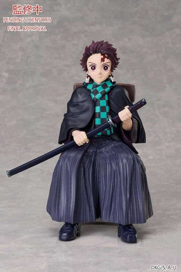 Demon Slayer Kimetsu No Yaiba Tanjiro Kamado Collectible Figure 15cm