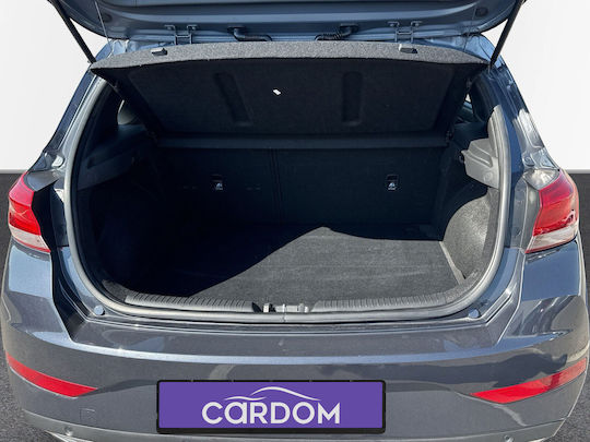 Hyundai i30 1.5 Mpi 6MT Премиум '22