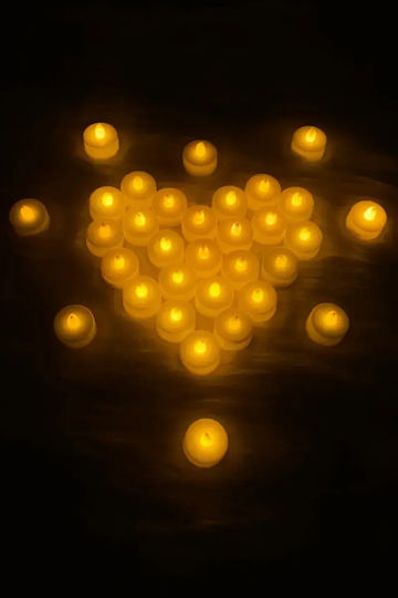 SteweHome Decorative White Candle 3x3cm