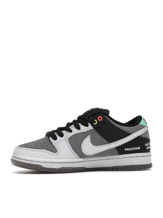 SB Dunk Low Sneakers Grey