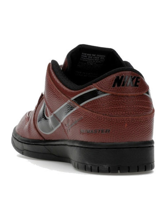 Sb Dunk Low Дамски Сникърси Черни