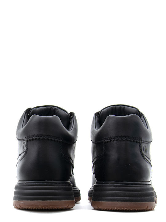 Leather Chukka Boots Black