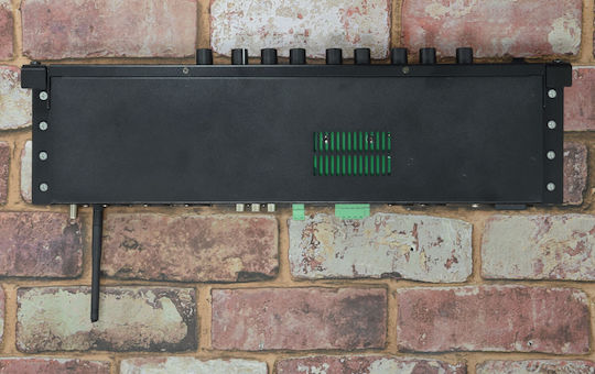 Adastra Rack-it-1u Στήριγμα Εξοπλισμού Τοίχου Πάγκου Τεμάχιο