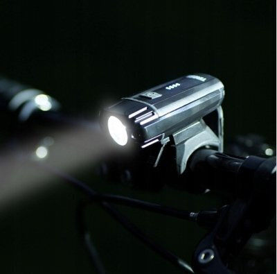 Tiross Wiederaufladbares Vorderes Fahrradlicht