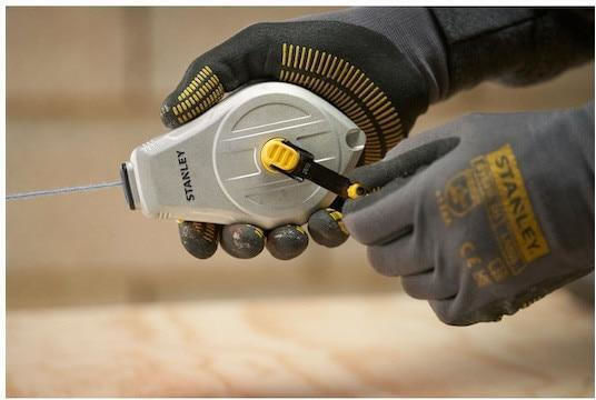 Stanley STHT47111-0 Chalk Line Set with Chalk 30m