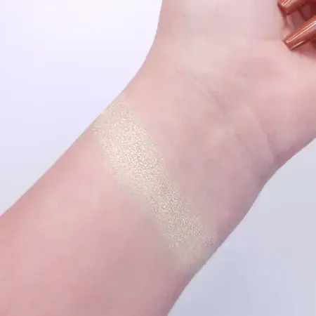Revolution Beauty Super Highlight Brightener Blushhed 6gr