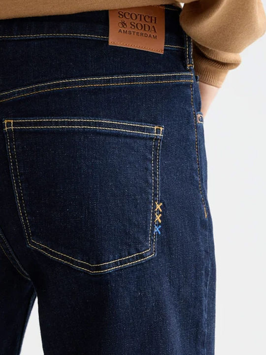 Women's Jeans Pants in Straight Leg Style