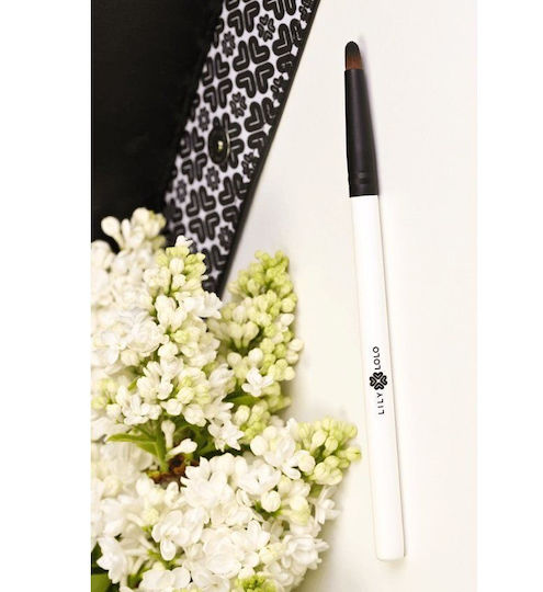 Lily Lolo Professional Eye Shadow Makeup Brush with Synthetic Bristle
