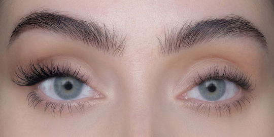 Sweed Nikki Makeup Halb Wimpern Schwarze Schwüle Ecke