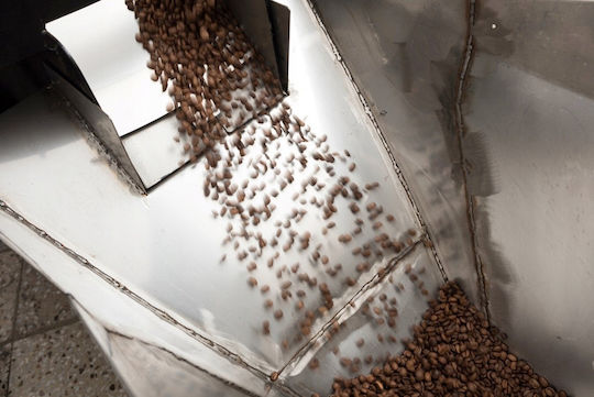 Coffee Hunter Espresso Arabica Kaffee mit Schokolade in Körner 250g