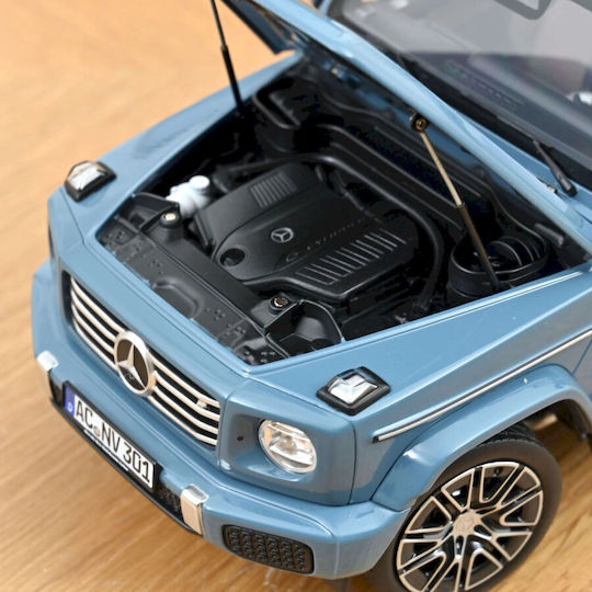 Model Mașină Mercedes-Benz G-Class 2024 Vintage Albastru Scara 1:18 Norev