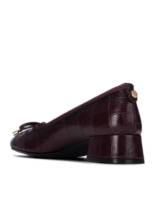 Leder Pumps mit Niedrigem Absatz Burgundisch