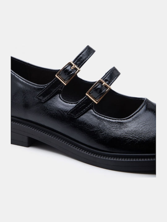 Women's Moccasins in Black Color