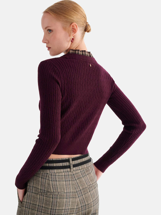 Short Women's Knitted Cardigan with Buttons Red