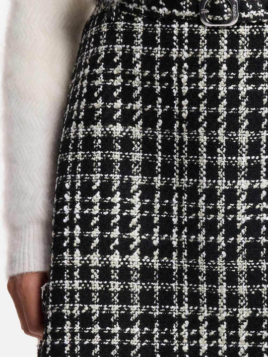 Black Skirt