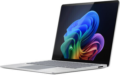 Microsoft Surface 13.8" FHD Тъчскрийн 120Hz (Ultra X7-368H/32GB/512GB SSD/W11 Pro) (US Клавиатура)