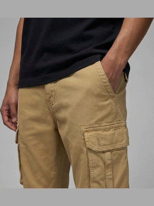 Männliche Cargo-Hose Braun