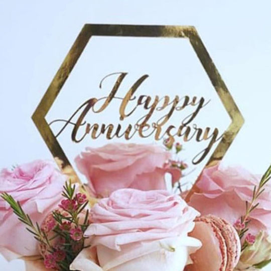 Decoratiune Cake Topper Flippy Formă Hexagonală Text La Mulți Ani Temă De Ziua De Naștere Aurie