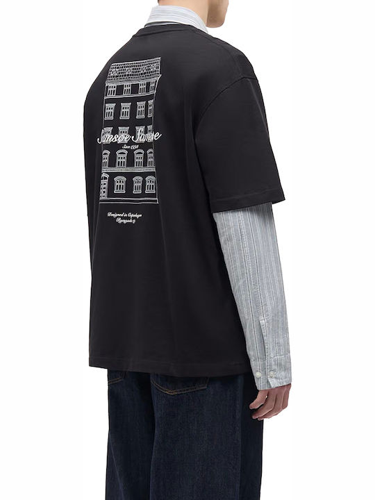 Women's Black T-shirt