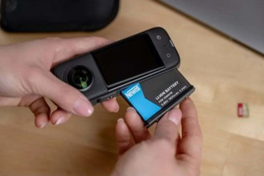 Newell NL3460 Actionkamera-Ladegerät für Insta360