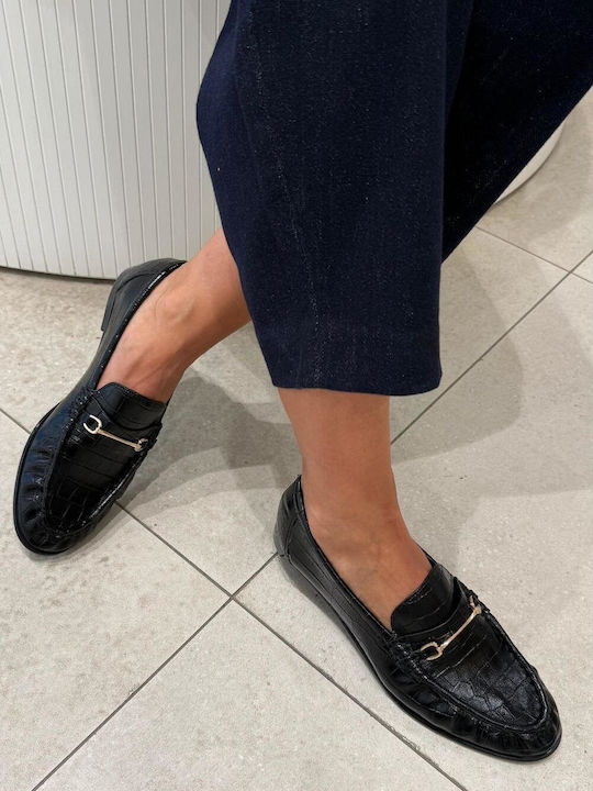 Women's Loafers In Black Colour