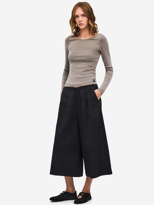 Women's Black Bermuda