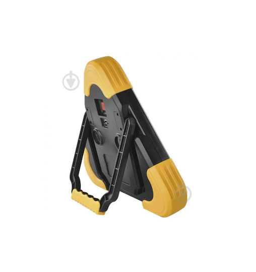 Презареждаем Триъгълен Фенер P4010 Emos Legrand #p4010