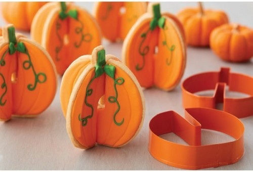 Wilton 3d Комплект Формички За Тиква 2 Бройки