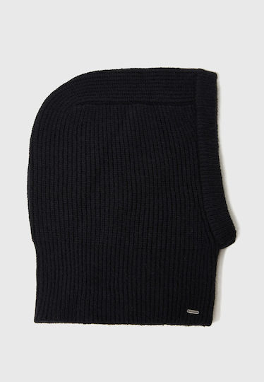 Beanie Women's Knitted Beanie in Black