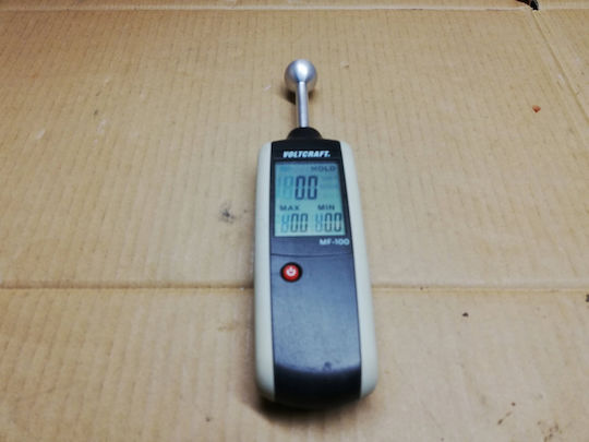 Slowik Digitaler Feuchtigkeitsmesser für Holz und Baumaterialien