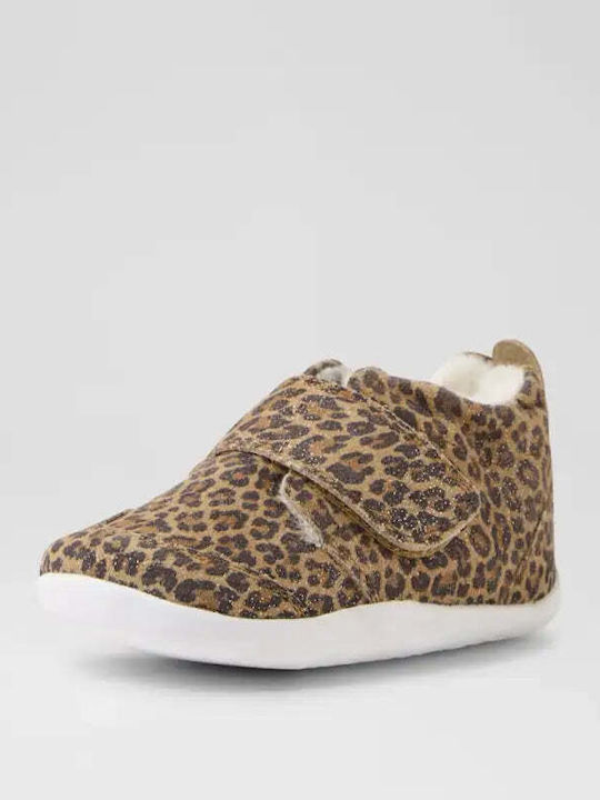 Bobux Βρεφικά Sneakers Αγκαλιάς Καφέ Xplorer