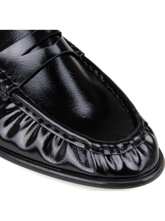 Patent Leather Women's Loafers in Black