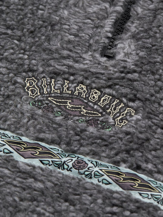 Grauer Pullover