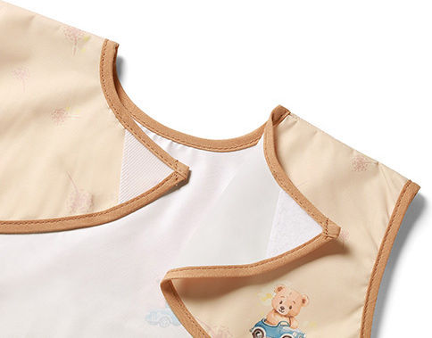 Babyono Bearbabyono Αδιάβροχη Ποδιά Υφασμάτινη με Αυτοκόλλητο & Τσέπη για 6 m+
