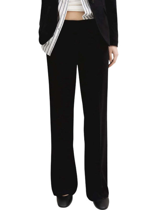Women's Fabric Trousers in a Straight Leg Style Black