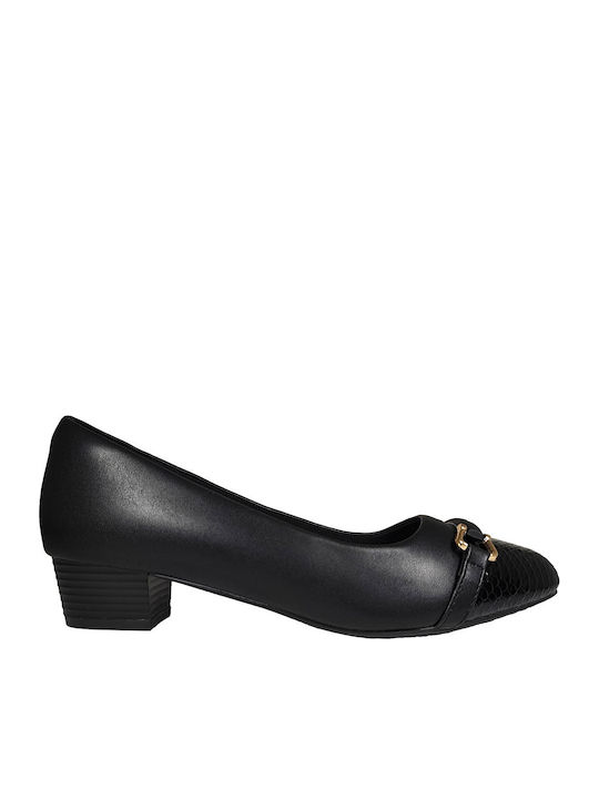 Schwarze Pumps