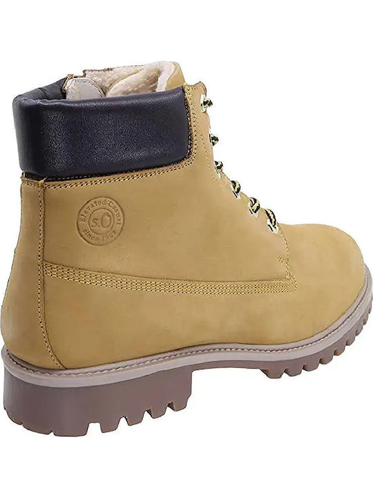 Gelbe Kampfstiefel