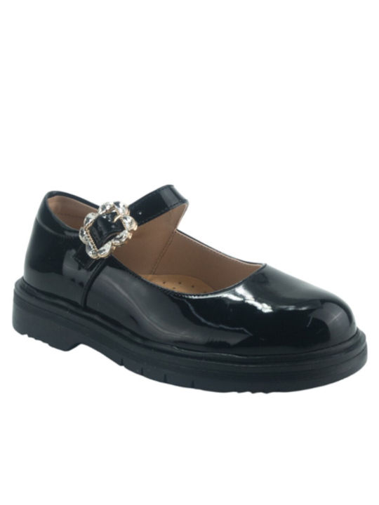 Schwarze Kindermokassins aus Lackleder