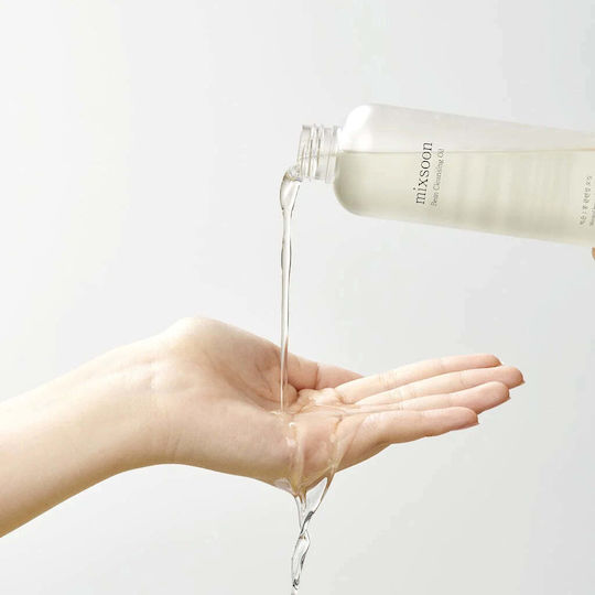 Mixsoon Bean Cleansing Oil Facial Cleansing With Moisturizing & Antioxidant Action 195ml