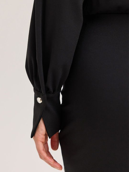 Mini-Abendkleid aus schwarzem Satin