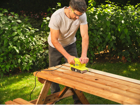 Ryobi Έκκεντρο Τριβείο 800W με Ρύθμιση Ταχύτητας