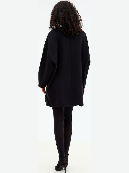 Black Sweatshirt
